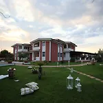 Garden *