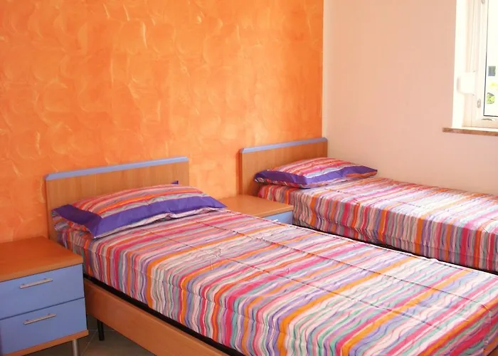 Garden 公寓 塞利亚马里纳