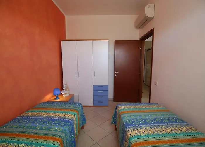 Garden 塞利亚马里纳