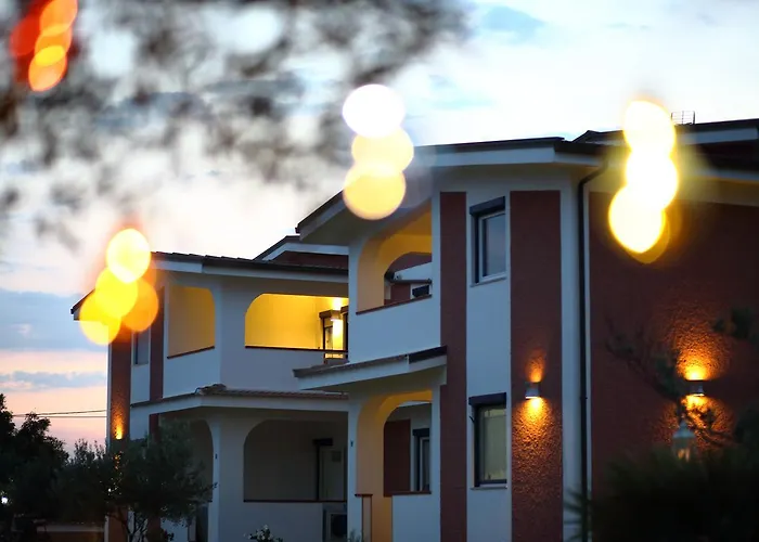 公寓 Garden 塞利亚马里纳